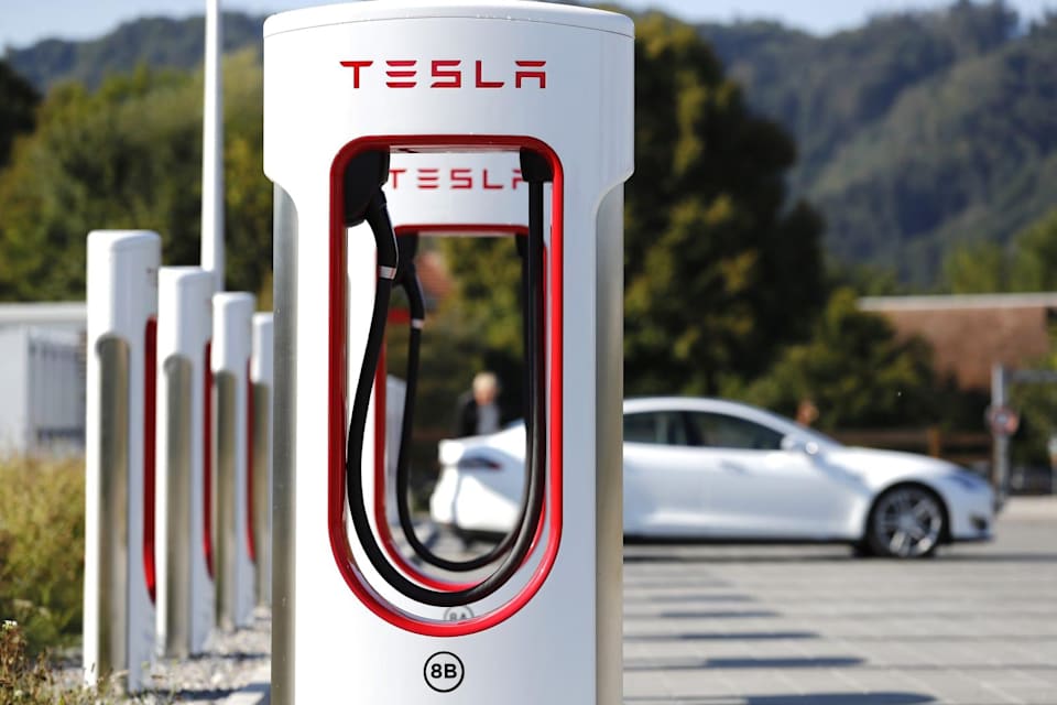 EV Electrician - Electric Car Charger Installation - Electric Car Charger Sutherland Shire